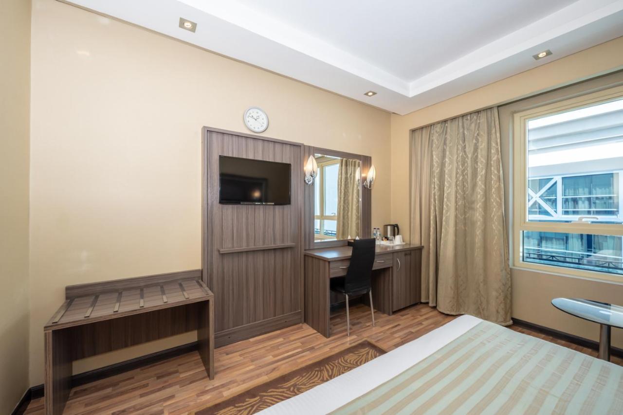 Pearl Swiss Hotel Dubai Exterior foto